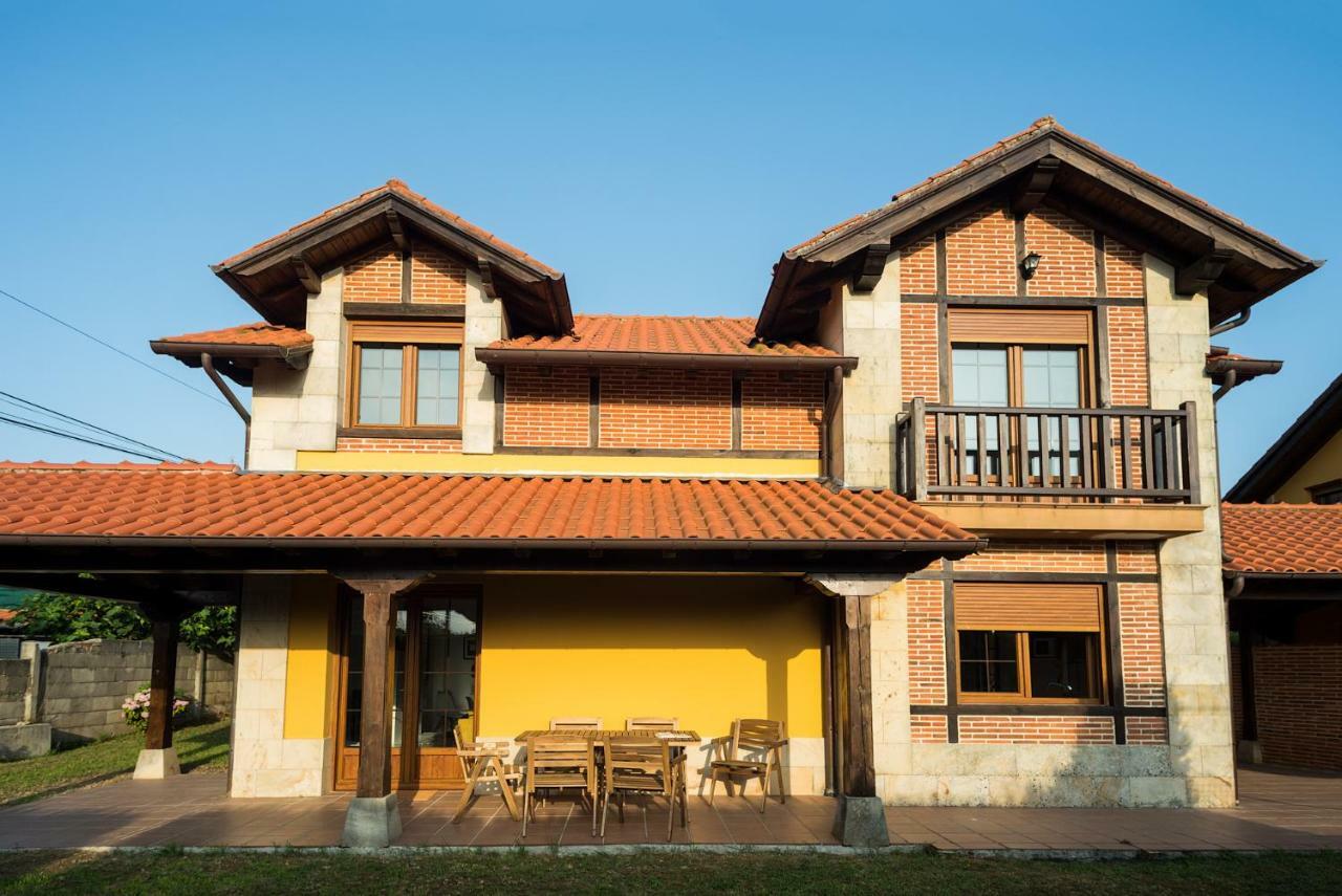 Casitas De Santillana *